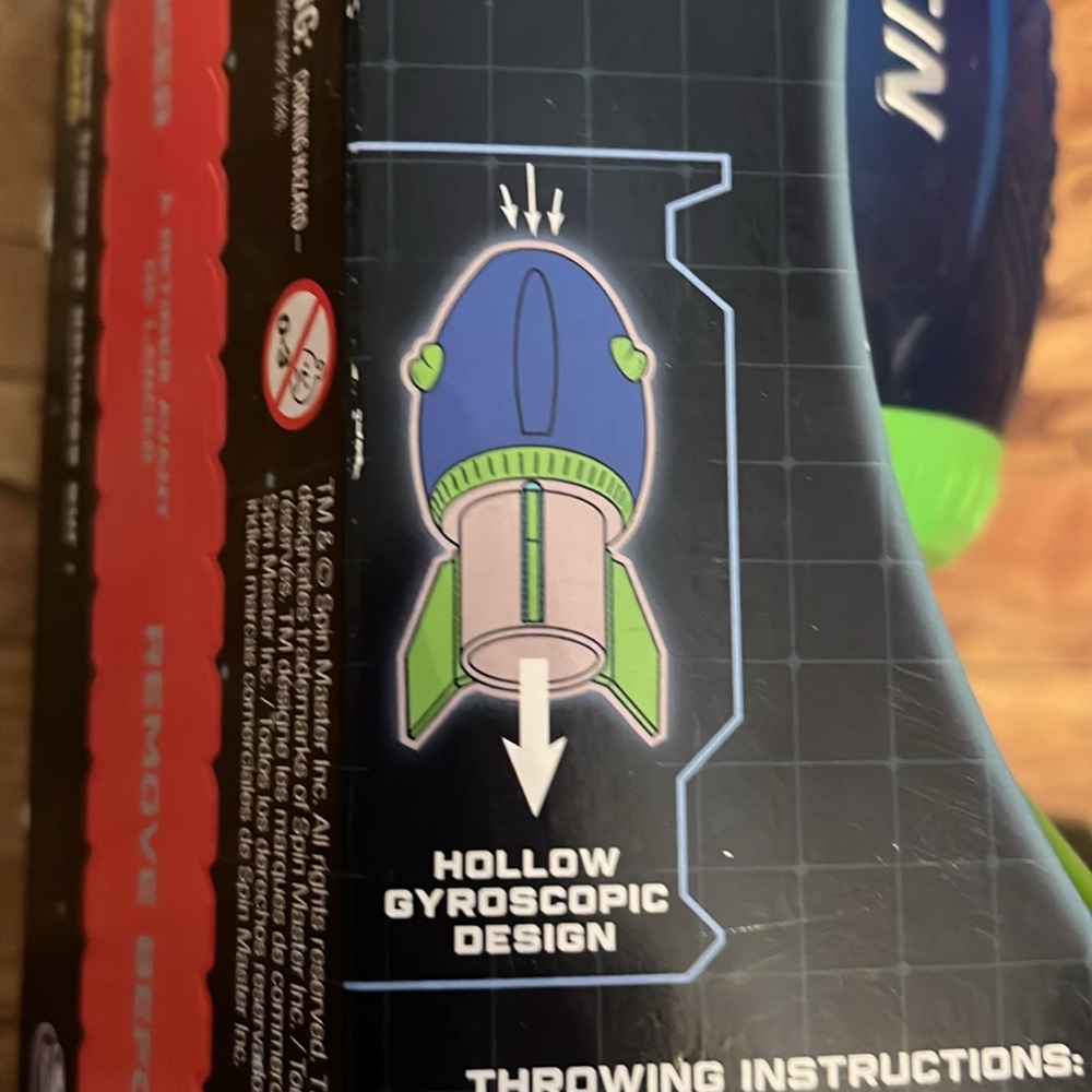 Aerobie Sonic Fin Aerodynamic High Performance Outdoor Football for Kids Adults
